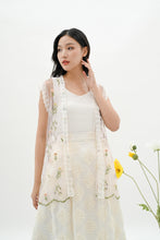 Load image into Gallery viewer, Fiore Outer Tulle Bordir Bunga