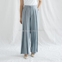Load image into Gallery viewer, Kulot / Celana Pleats Tenun Bahan Dobi Viscose Batik Pastel Indonesia