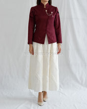 Muat gambar ke penampil Galeri, Dian Kebaya Janggan Modern bahan Vegan Suede