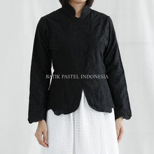 Muat gambar ke penampil Galeri, Kebaya Janggan Modern Atasan Katun Bordir - Batik Pastel