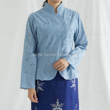 Muat gambar ke penampil Galeri, Kebaya Janggan Modern Atasan Katun Bordir - Batik Pastel