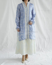 Load image into Gallery viewer, Kamila Kebaya Batik 33