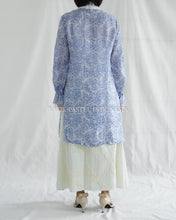 Load image into Gallery viewer, Kamila Kebaya Batik 33