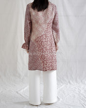 Load image into Gallery viewer, Kamila Kebaya Batik 17