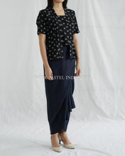 Load image into Gallery viewer, Kanna Top Atasan Kebaya Kutubaru