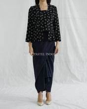 Load image into Gallery viewer, Kanna Top Atasan Kebaya Kutubaru