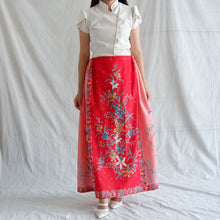 Load image into Gallery viewer, Rok Batik Serut Laras (adjustable waist)