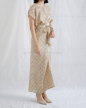 Muat gambar ke penampil Galeri, Linda Dress / Outer 428 (Pilih Variasi)