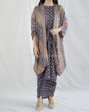 Muat gambar ke penampil Galeri, Linda Dress / Outer 425 (Pilih Variasi)