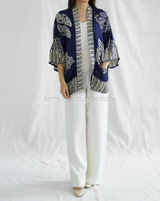 Load image into Gallery viewer, Linda Outer Kimono 452