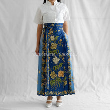 Load image into Gallery viewer, Rok Batik Maura Pleats Tali - adjustable waist 马面裙
