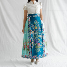 Muat gambar ke penampil Galeri, Rok Batik Maura Pleats Tali - adjustable waist 马面裙