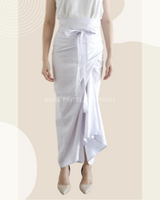 Muat gambar ke penampil Galeri, Rok Tali Bahan Tenun Dobbi (Pilih Variasi)