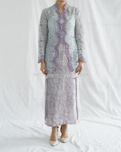 Muat gambar ke penampil Galeri, Seroja Kebaya atasan Brokat Modern - Batik Pastel