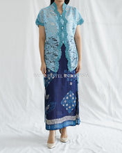 Muat gambar ke penampil Galeri, Seroja Kebaya atasan Brokat Modern - Batik Pastel