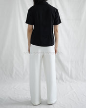 Load image into Gallery viewer, Seruni Top Atasan Dengan Bordir Bunga - Black