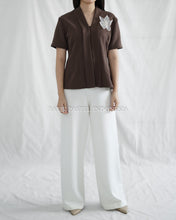 Load image into Gallery viewer, Chrysanthemum Top Top With Floral Embroidery - White