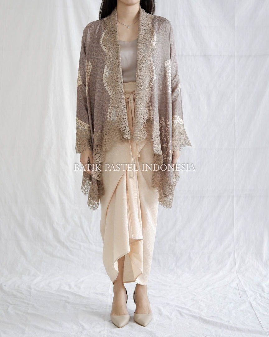 Amani Outer Lace 34