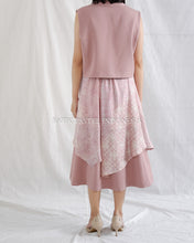 Muat gambar ke penampil Galeri, Laura Set Blazer and Skirt - Pink
