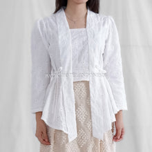 Load image into Gallery viewer, Karin Top Atasan Kebaya Kutubaru (pilih warna)
