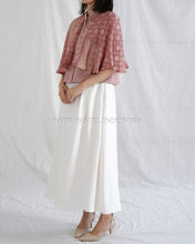 Muat gambar ke penampil Galeri, Nala Top / Blouse With Cape - 01
