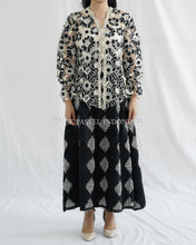 Load image into Gallery viewer, Bella Top Atasan Brokat Prada Lace - Batik Pastel
