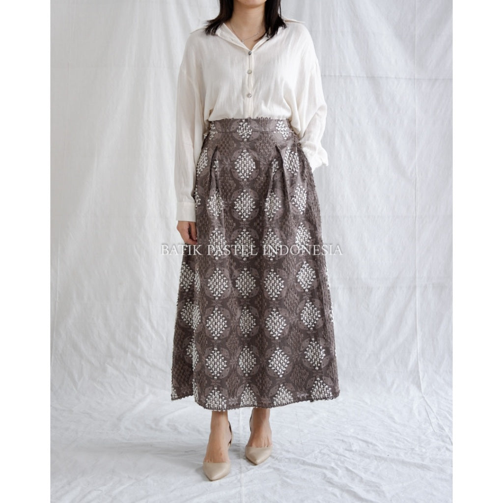 Bawahan Rok atau Celana Tenun Sulam Bulu (pilih variasi)