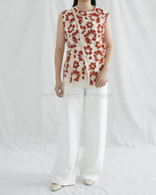 Load image into Gallery viewer, Bella Top Atasan Brokat Prada Lace - Batik Pastel
