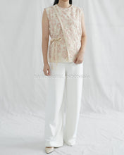 Load image into Gallery viewer, Bella Top Atasan Brokat Prada Lace - Batik Pastel
