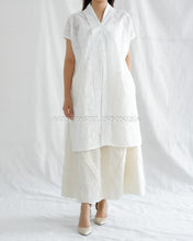 Load image into Gallery viewer, Andin Kebaya Modern Casual Katun Bordir
