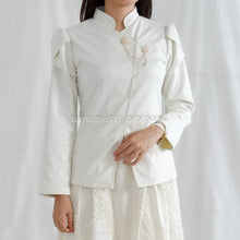 Load image into Gallery viewer, Dian Kebaya Janggan Modern bahan Vegan Suede
