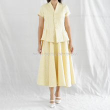 Load image into Gallery viewer, [Bisa Terpisah] Laura Rok Payung / Flare Full Circle &amp; Atasan Blouse Vneck Jacquard Premium Lebaran 2026 - Mewah &amp; Lembut - Batik Pastel
