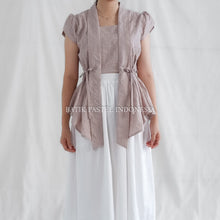 Load image into Gallery viewer, Karin Top Atasan Kebaya Kutubaru (pilih warna)
