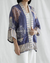 Muat gambar ke penampil Galeri, Linda Outer Kimono 444
