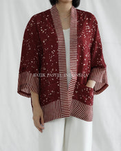 Load image into Gallery viewer, Linda Outer Kimono 446
