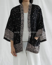 Muat gambar ke penampil Galeri, Linda Outer Kimono 447
