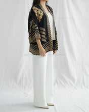 Load image into Gallery viewer, Linda Outer Kimono 449
