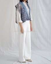 Load image into Gallery viewer, Luna Vest Blazer / Outer Top Batik 04
