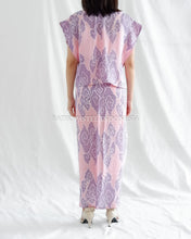 Load image into Gallery viewer, Luna Vest Blazer / Outer Top Batik 17
