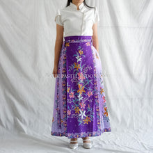 Load image into Gallery viewer, Rok Batik Maura Pleats Tali - adjustable waist [po 14 hari kerja] 马面裙
