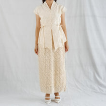 Muat gambar ke penampil Galeri, Mira Kebaya Modern Casual Katun Bordir

