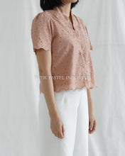 Load image into Gallery viewer, Shella Top Embroidered Cotton Top - Pink
