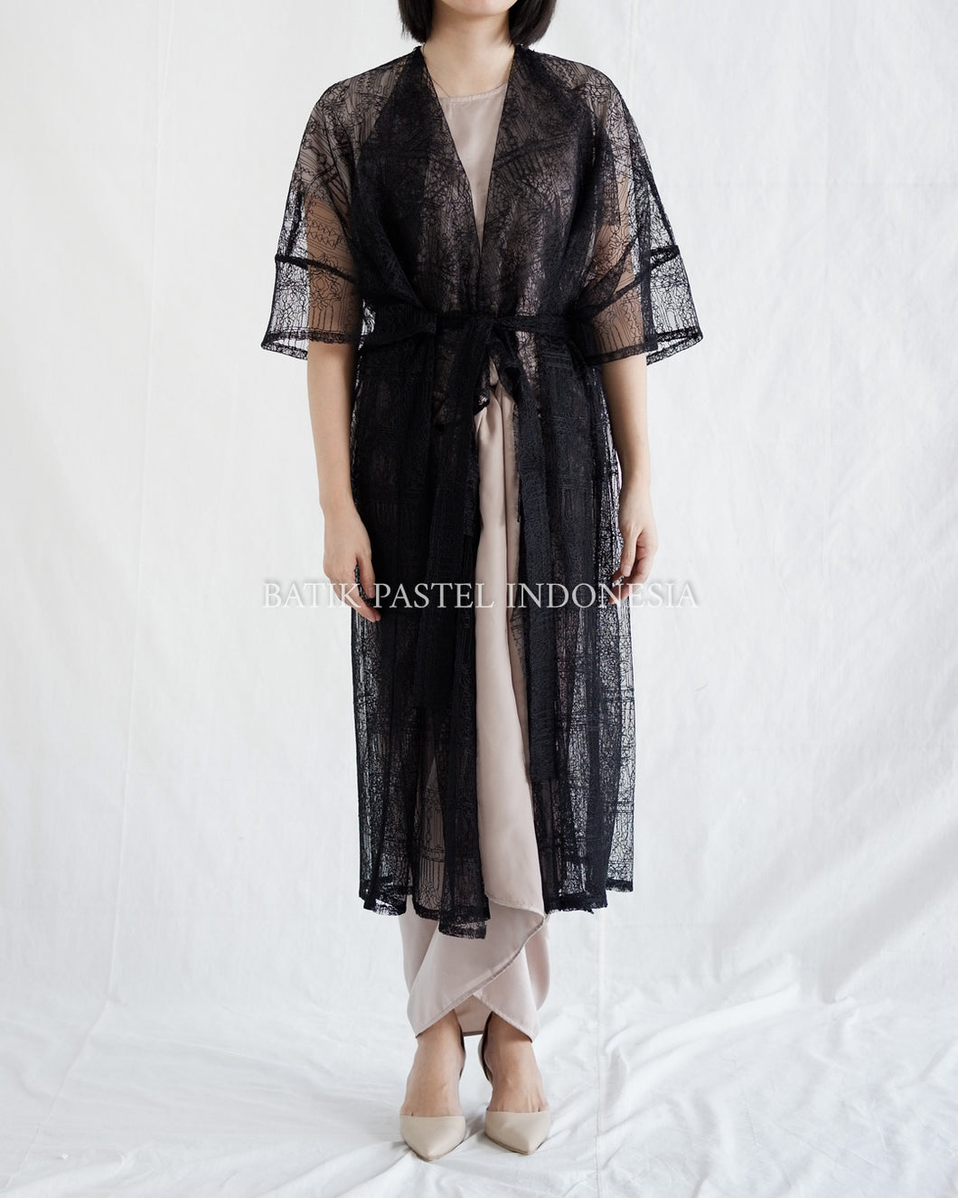 Lily Outer Brocade - Black