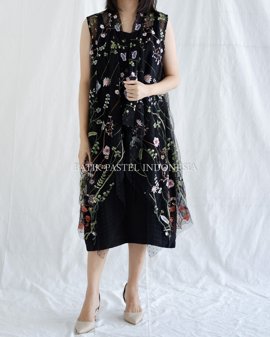 Garden Set Brocade Tulle - Vest & Inner Dress - Black (PO 7 working days)