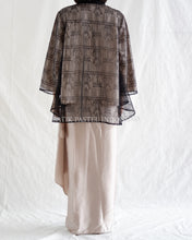 Muat gambar ke penampil Galeri, Lily Kebaya Brocade - Black
