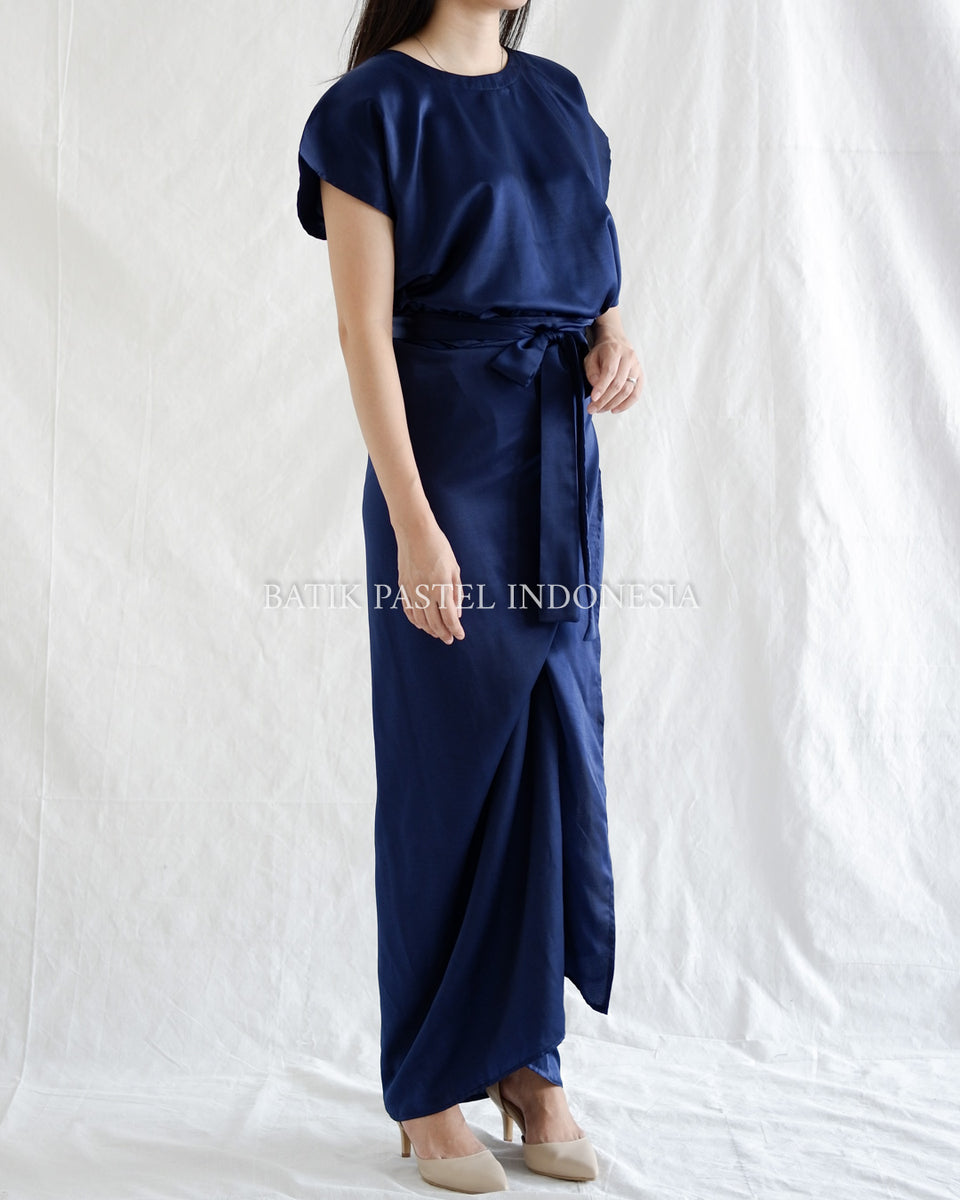 Linda Dress Inner Navy - Batik Pastel