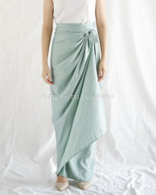 Muat gambar ke penampil Galeri, Rok Tali / Wrap Skirt Satin (Pilih Warna)
